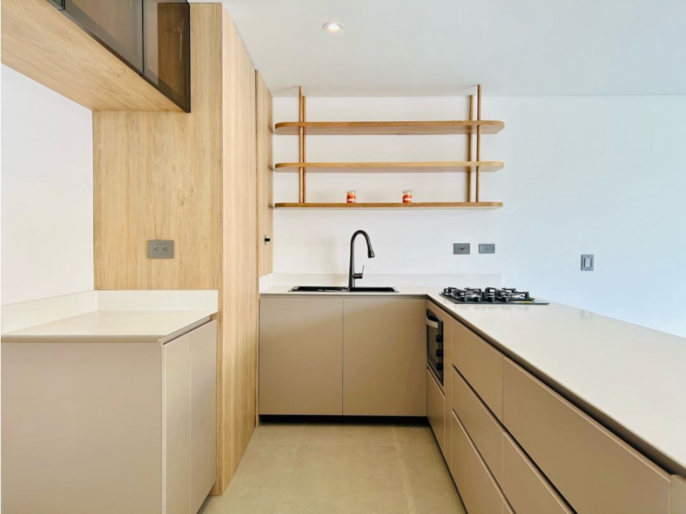 VENTA DE APARTAMENTO EN EDIFICIO LA CASTELLANA - MEDELLÍN — foto 4