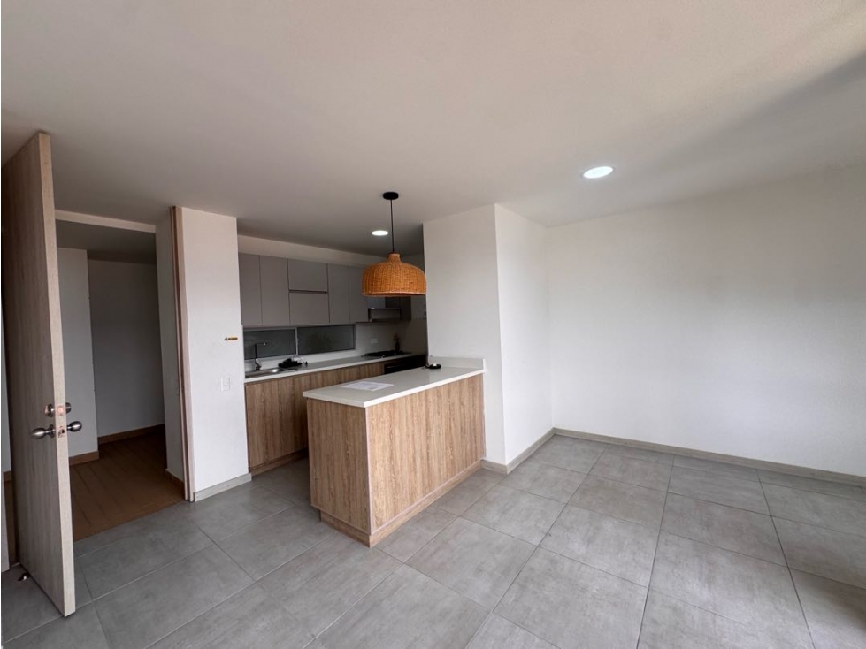 VENTA DE APARTAMENTO EN COPACABANA MACHADO