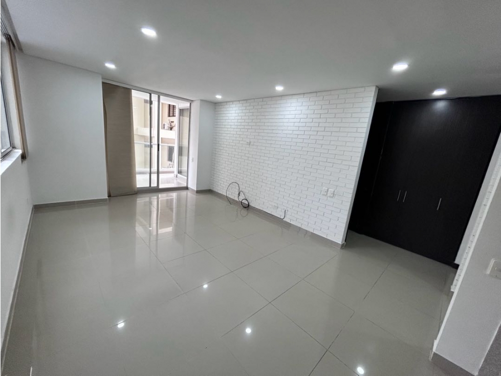 VENTA/ALQUILER DE APARTAMENTO EN CRESPO — foto 2