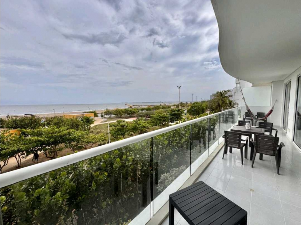 Venta De Apartamento En Crespo Primera línea al Mar Dos ALCOBAS — foto 2