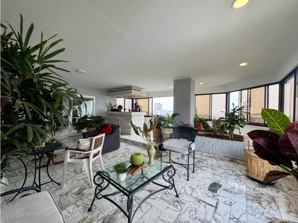 Venta de Apartamento en Edificio | Barrio Centenario Oeste de Cali - 1