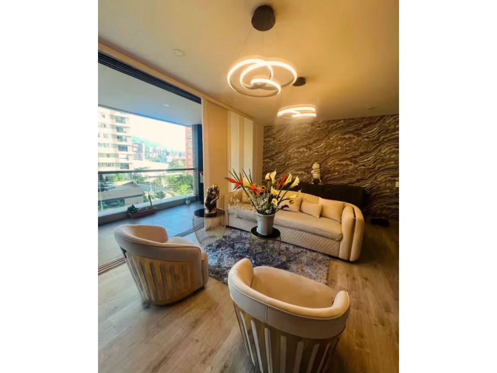 Venta de apartamento en el alto de las palmas, Poblado Medellín