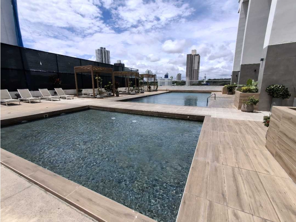 Venta de Apartamento en Bosque Tumba Muerto PH Greenwood — foto 3