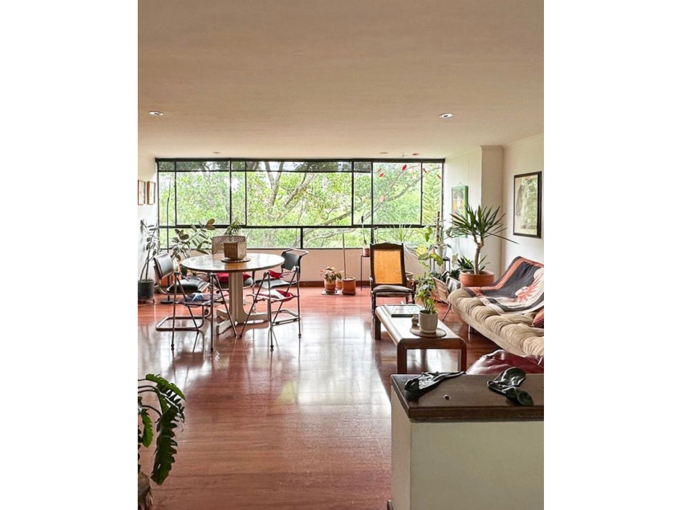Venta de apartamento en el Campestre, Poblado