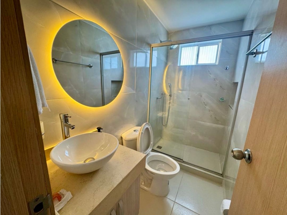 VENTA DE APARTAMENTO EN EL EDIFICIO PORTAL DE LOS ABETOS, CARTAGENA. — foto 3