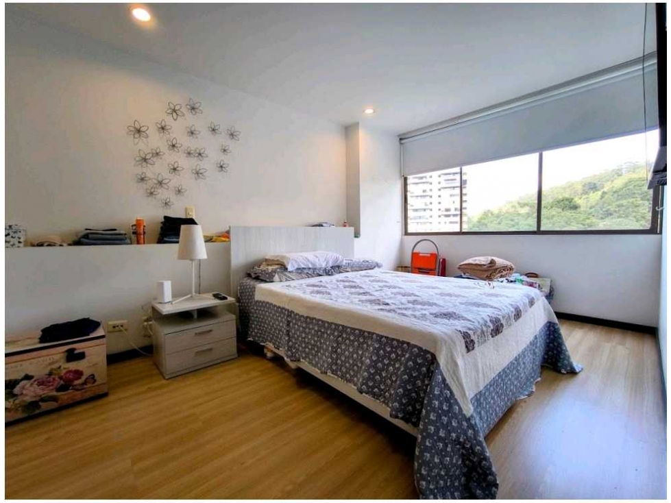 VENTA DE APARTAMENTO EN EL POBLADO CERCA AL HOTEL INTERCONTINENTAL — foto 3