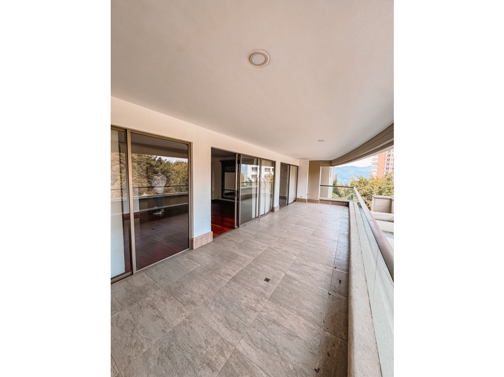 Venta de apartamento en el poblado Medellín sector los balsos