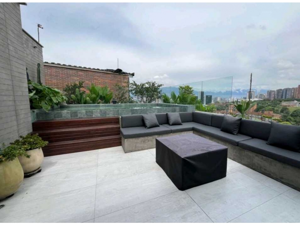 VENTA DE PENTHOUSE EN EL POBLADO, SECTOR EL CAMPESTRE, TRIPLEX. — foto 3