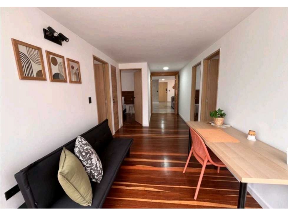 VENTA DE APARTAMENTO EN EL POBLADO, SECTOR EL CAMPESTRE. — foto 3
