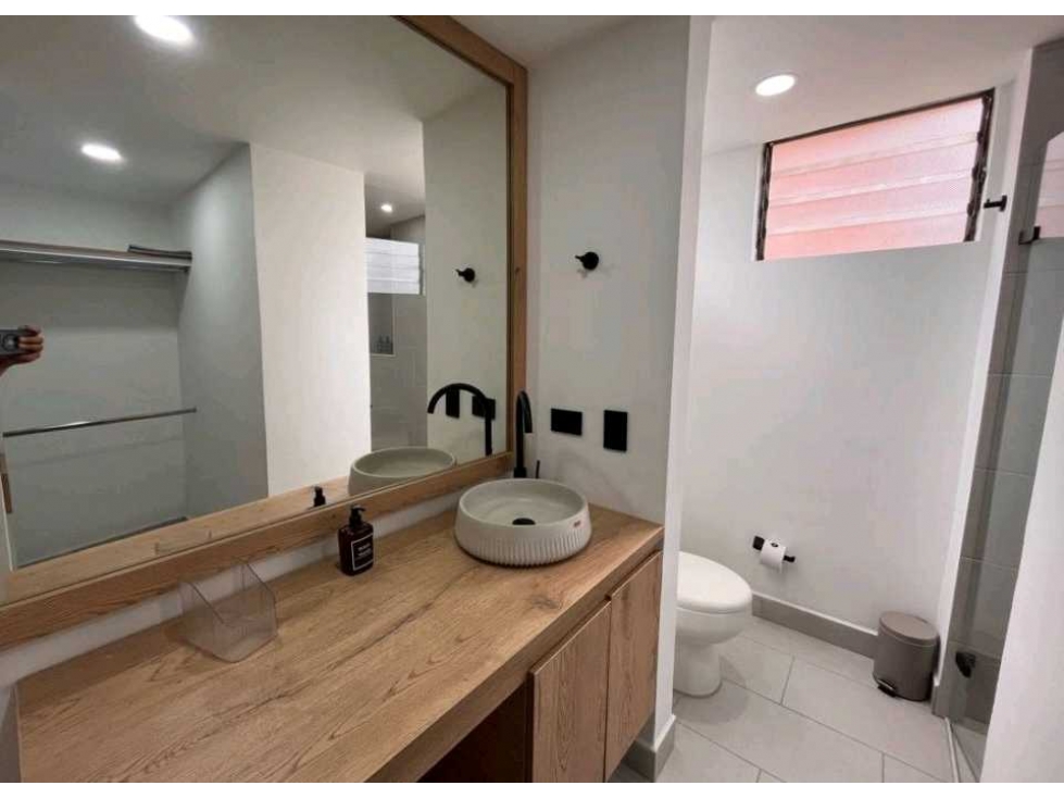 VENTA DE APARTAMENTO EN EL POBLADO, SECTOR EL CAMPESTRE. — foto 6