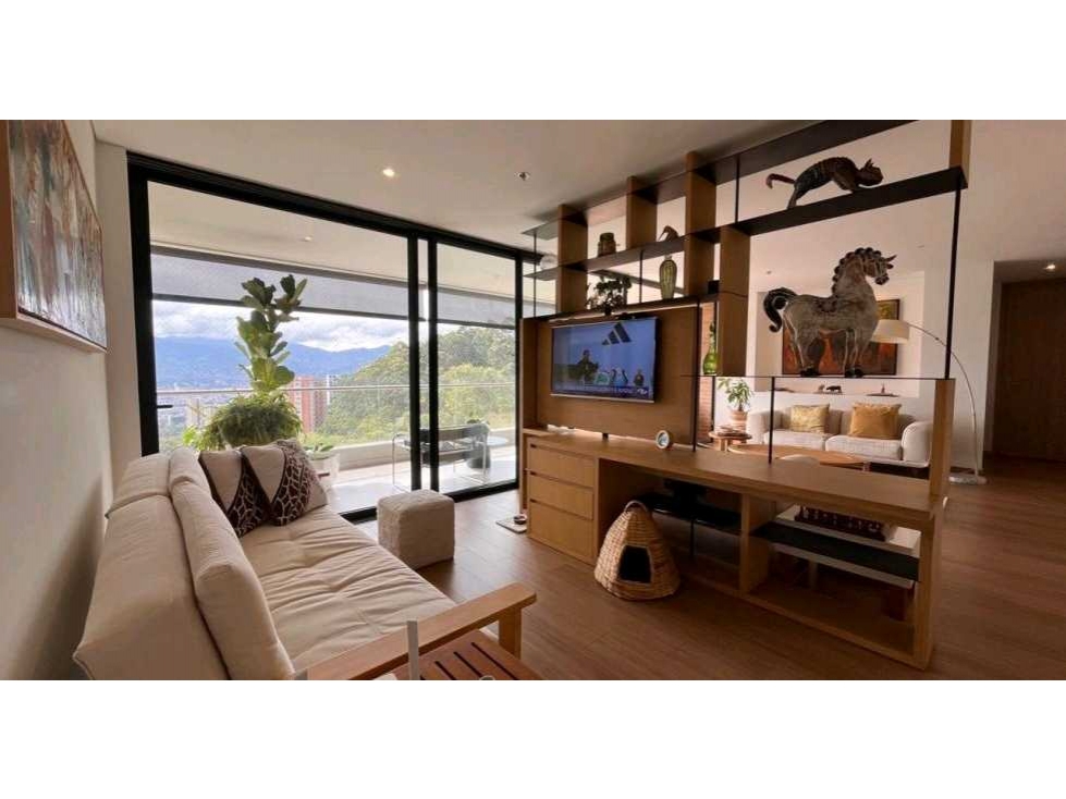 VENTA DE APARTAMENTO EN EL POBLADO, EN LA COLA DEL ZORRO. — foto 2