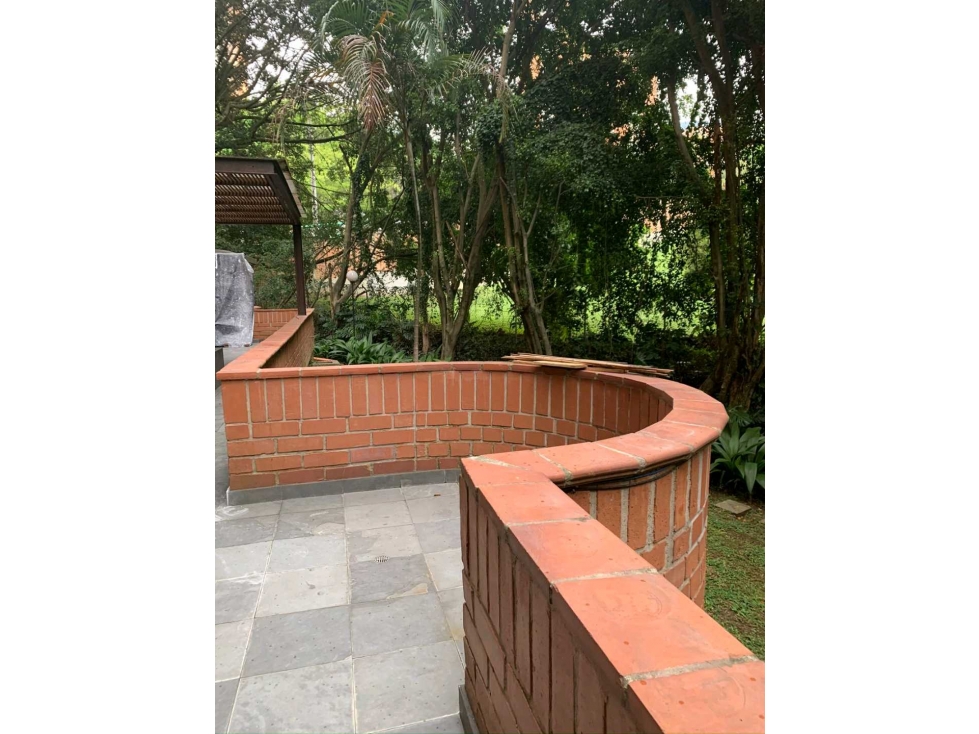 Venta de apartamento en el Poblado con terrazas y jacuzzi, Medellín — foto 5