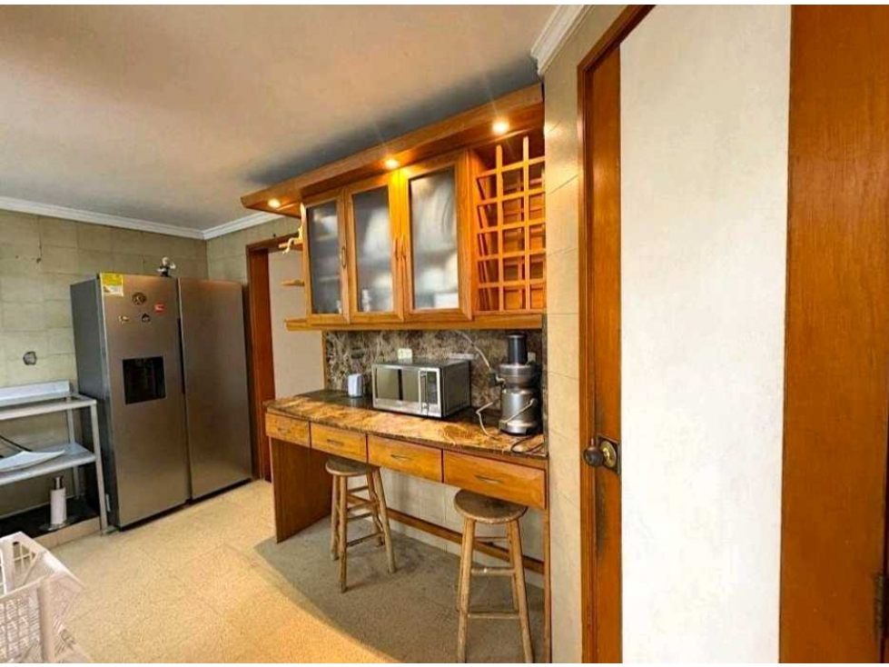 VENTA DE PENTHOUSE EN EL POBLADO CERCA OVIEDO. — foto 6