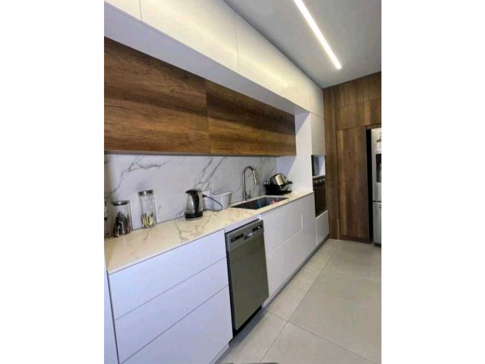 VENTA DE APARTAMENTO EN EL POBLADO SECTOR VISCAYA. — foto 6