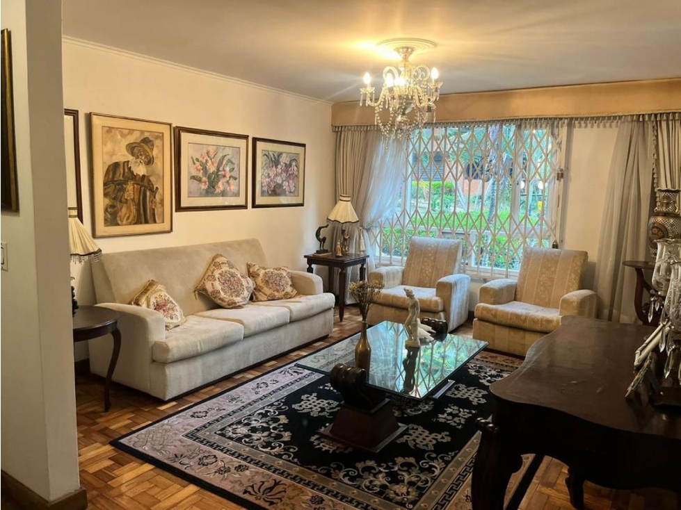 Venta de apartamento en el poblado Medellín sector provenza en unidad