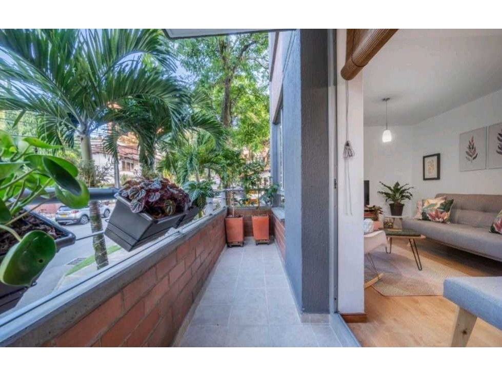 VENTA DE APARTAMENTO EN EL POBLADO, LALINDE. — foto 5