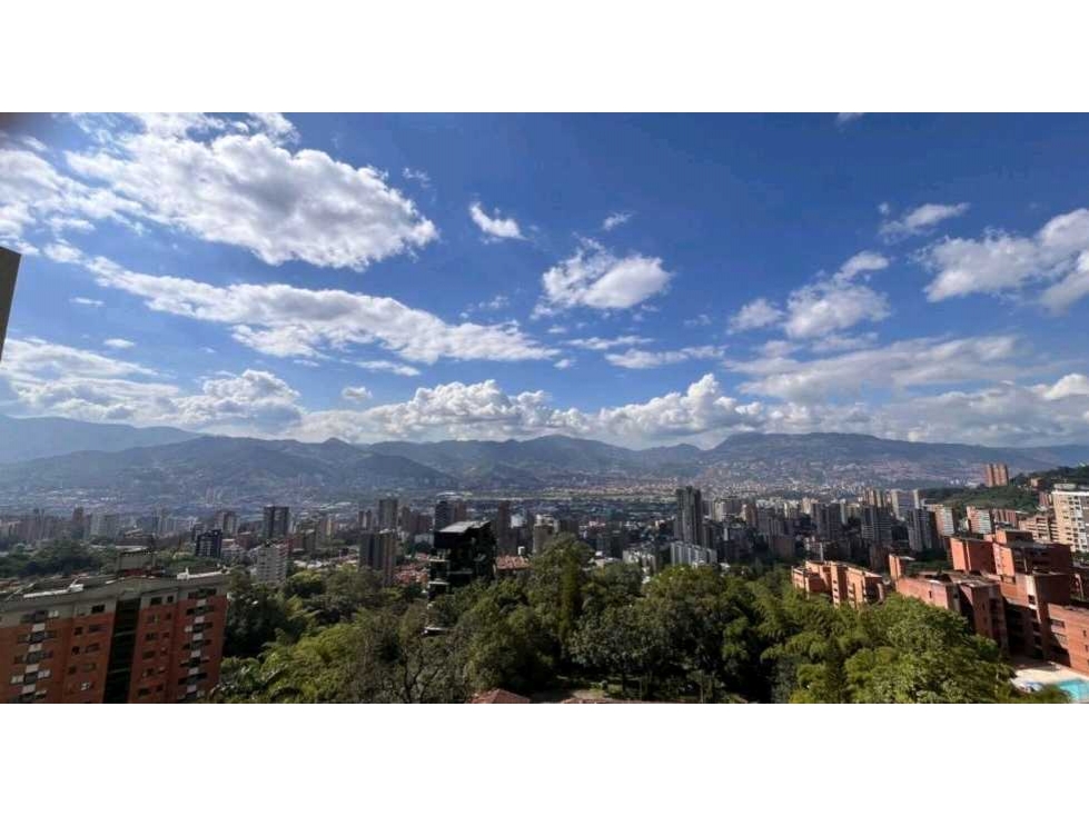 VENTA DE APARTAMENTO EN EL POBLADO, SECTOR EL TESORO.
