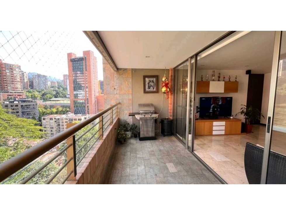 VENTA DE APARTAMENTO EN EL POBLADO, SECTOR EL TESORO. — foto 2