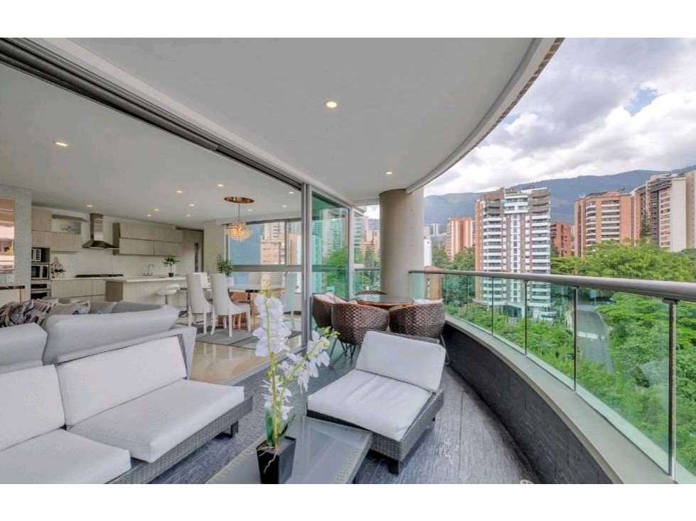 VENTA DE APARTAMENTO EN EL POBLADO, CASTROPOL.