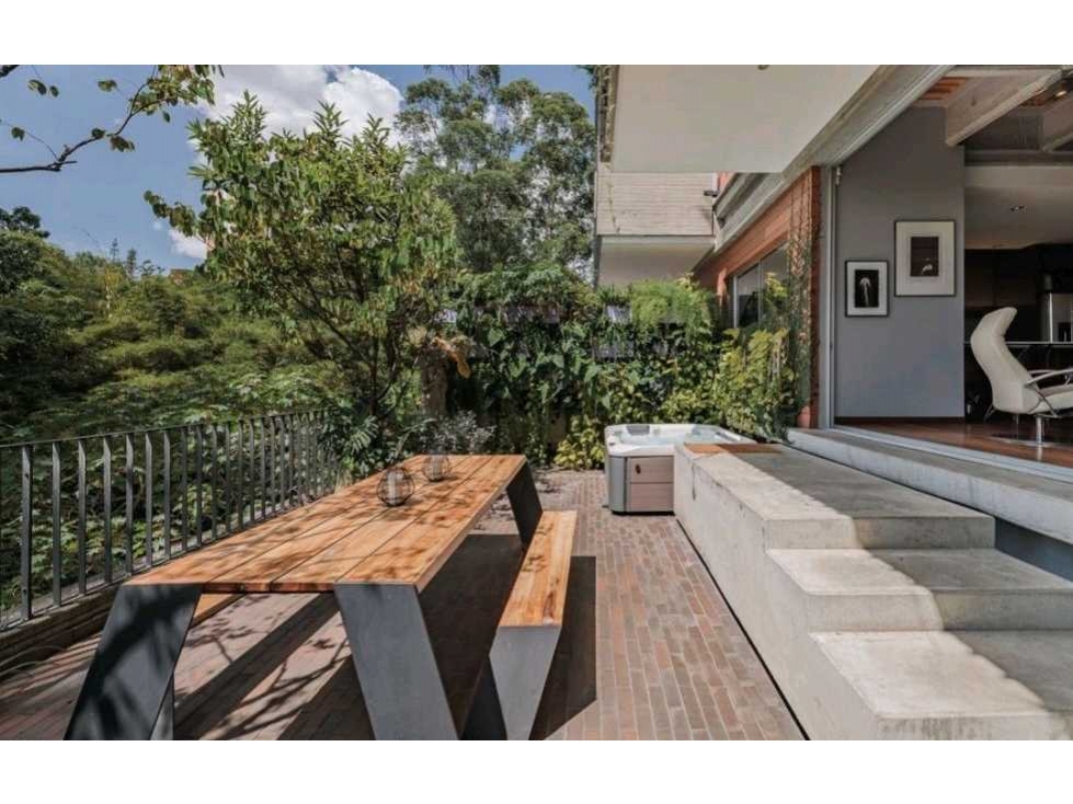 VENTA DE APARTAESTUDIO CON TERRAZA EN EL POBLADO, SECTOR LAS LOMAS. — foto 3