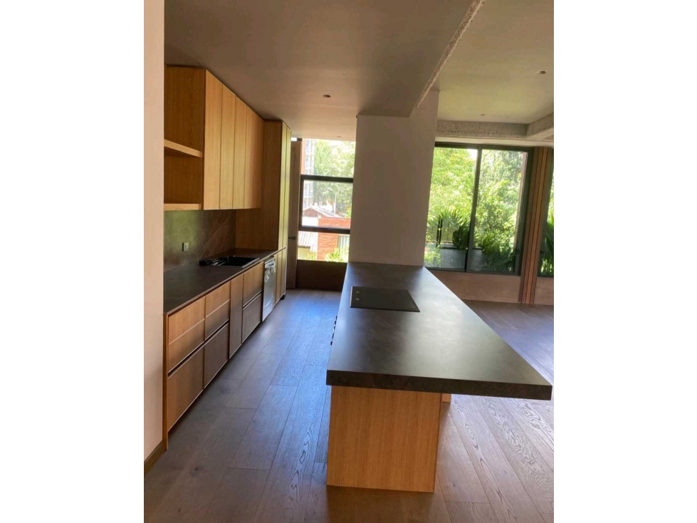 VENTA DE APARTAMENTO PARA ESTRENAR EN EL POBLADO, SECTOR LAS LOMAS. — foto 3
