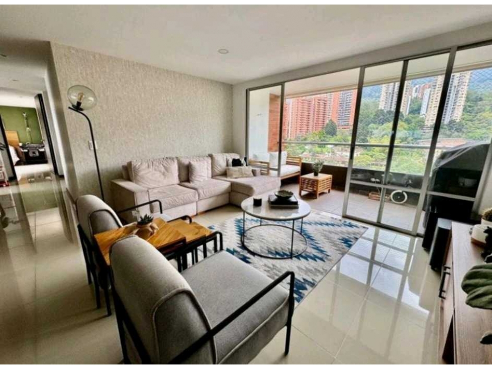 VENTA DE APARTAMENTO EN EL POBLADO, SECTOR LOS BALSOS. — foto 3