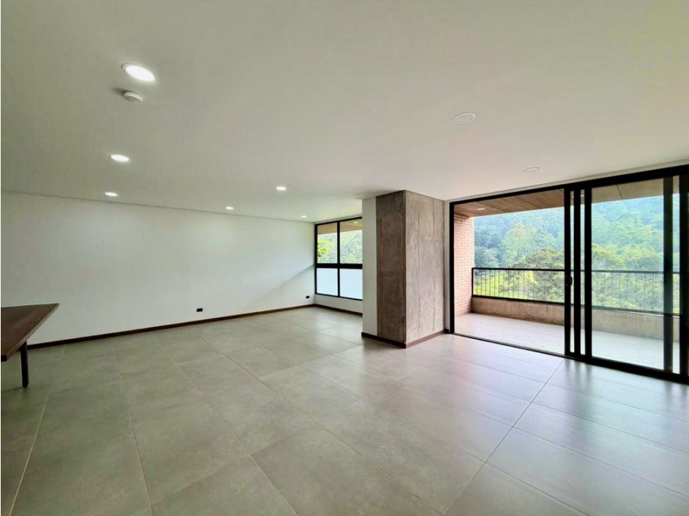 VENTA DE APARTAMENTO EN EL POBLADO, SECTOR LAS PALMAS — foto 2