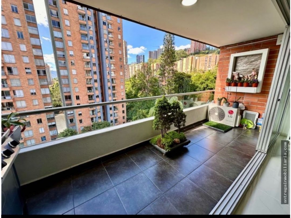 VENTA DE APARTAMENTO EN EL POBLADO SECTOR CASTROPOL — foto 4