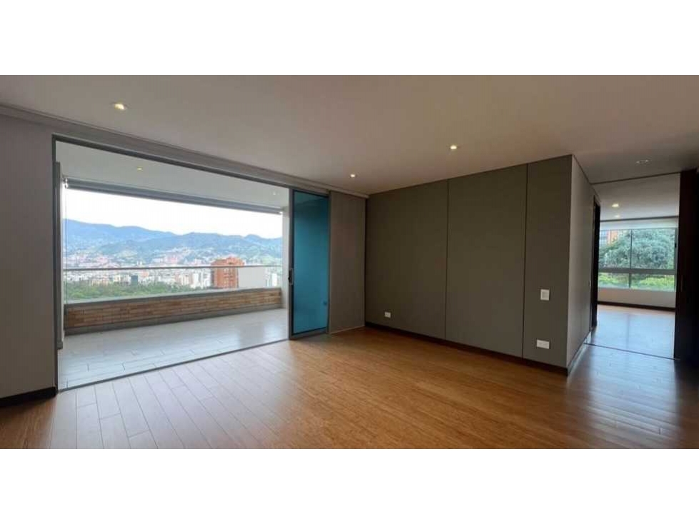 VENTA DE APARTAMENTO EN EL POBLADO, SECTOR LOS BALSOS. — foto 4