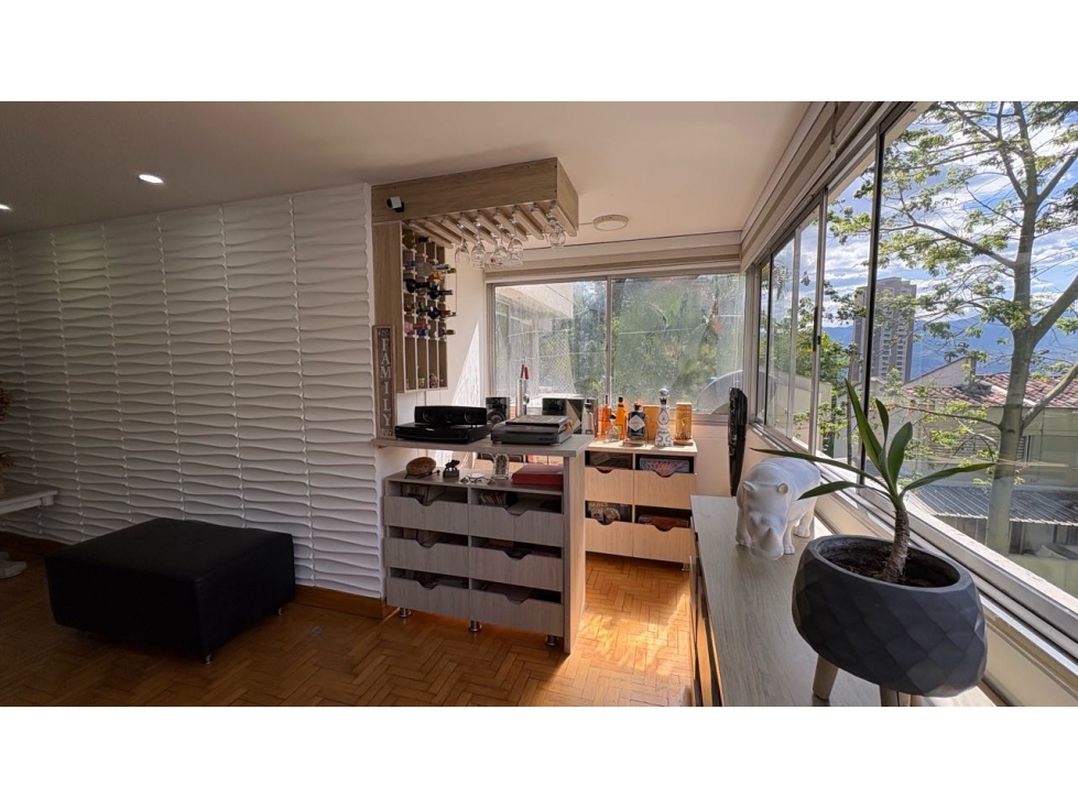 Venta de apartamento en el Poblabo- cerca al Tesoro — foto 2