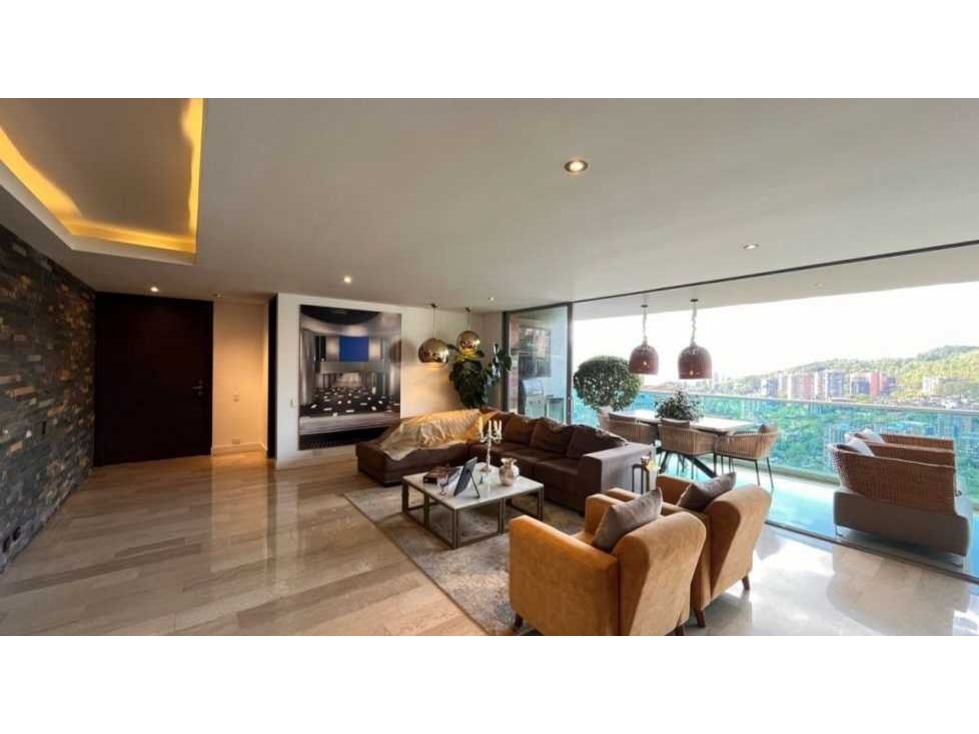 VENTA DE APARTAMENTO EN EL POBLADO, SECTOR LA CALERA. — foto 2