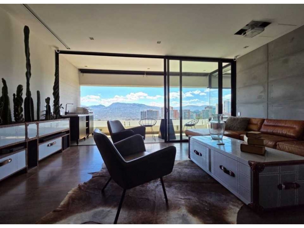 VENTA DE APARTAMENTO EN POBLADO ALTO, SECTOR PADRE MARIANITO. - 5