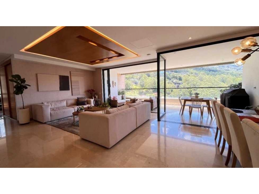 VENTA DE APARTAMENTO EN EL POBLADO, SECTOR LA CALERA. — foto 2
