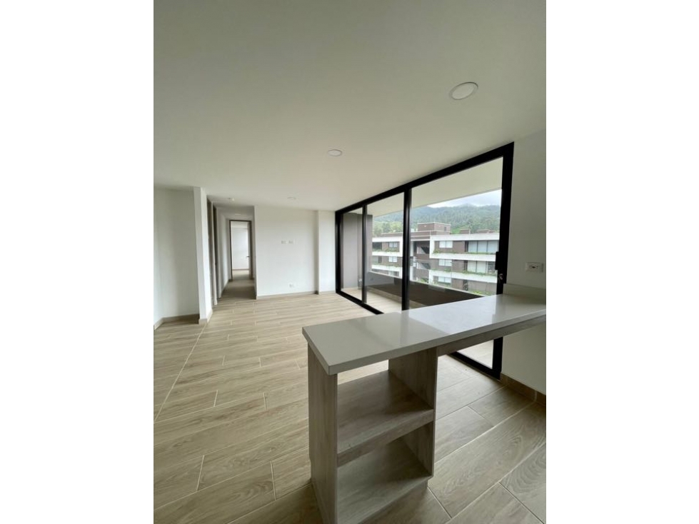 Venta de apartamento en el Retiro, Antioquia; excelente ubicación — foto 3