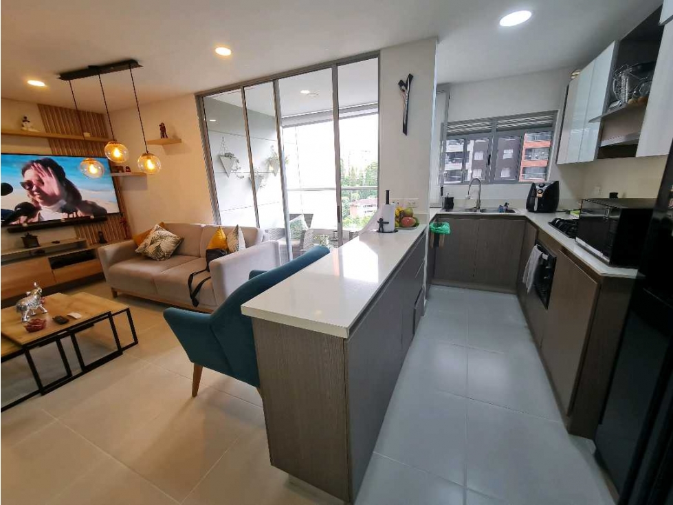 Venta de apartamento en Envigado .Loma de los Mesa