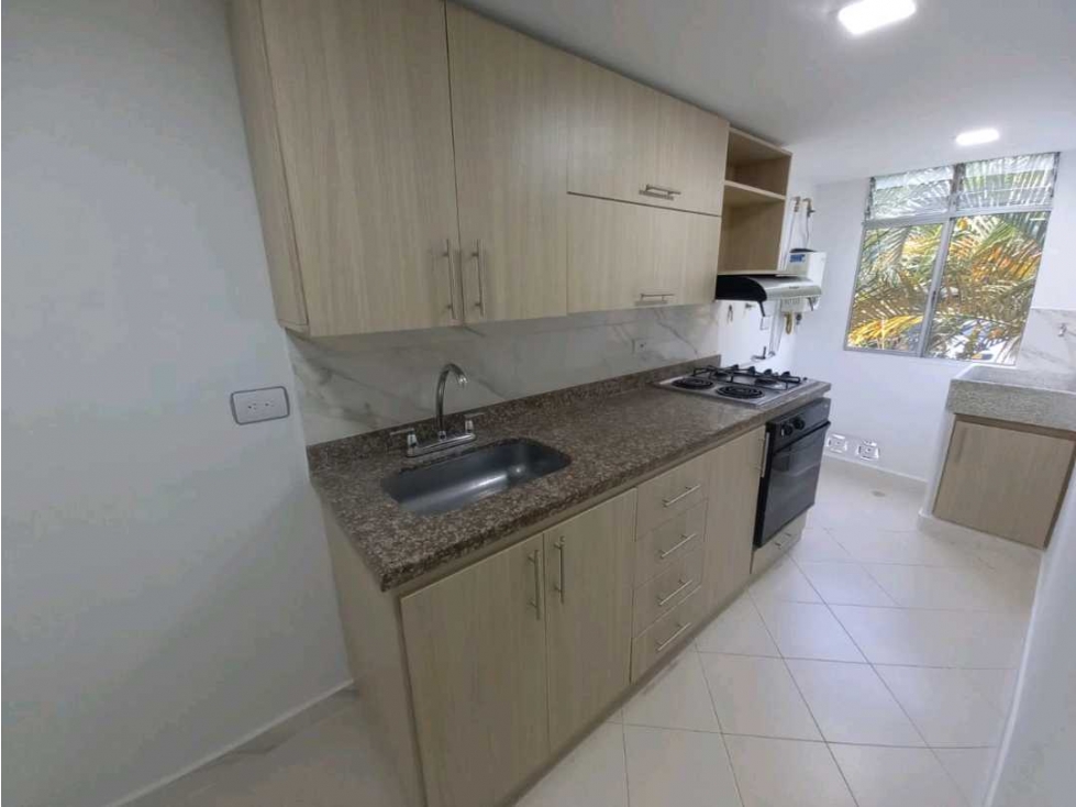 VENTA DE APARTAMENTO EN ENVIGADO CAMINO VERDE, POR INVERSION. — foto 6