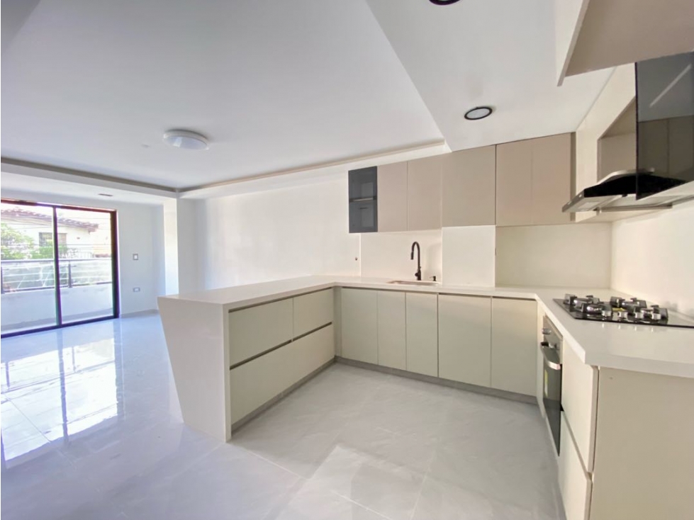 Venta de Apartamento en Envigado, sector La Magnolia, muy central. — foto 2