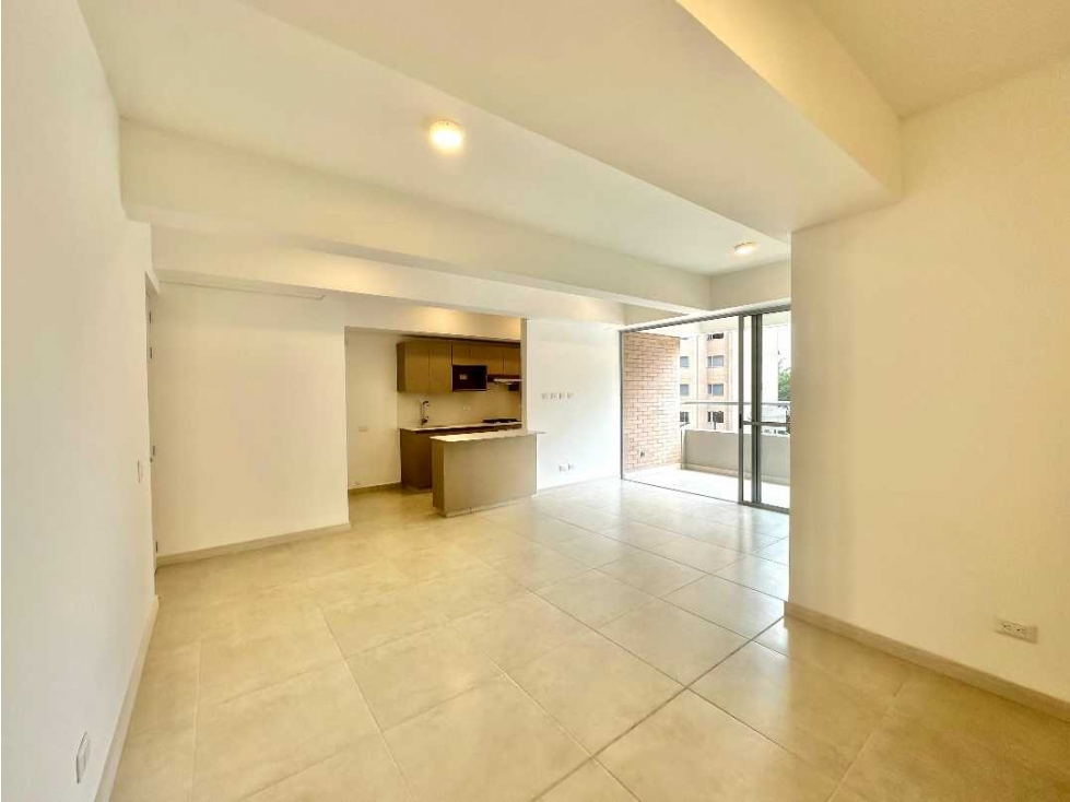 Venta de Apartamento en Envigado, zona plana, cerca al CC Viva — foto 5
