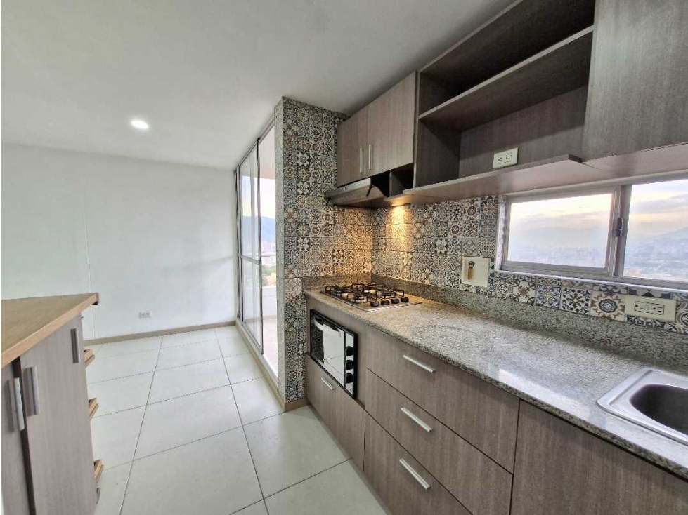 Venta de apartamento en Envigado las antillas buena vista sin poniente — foto 2