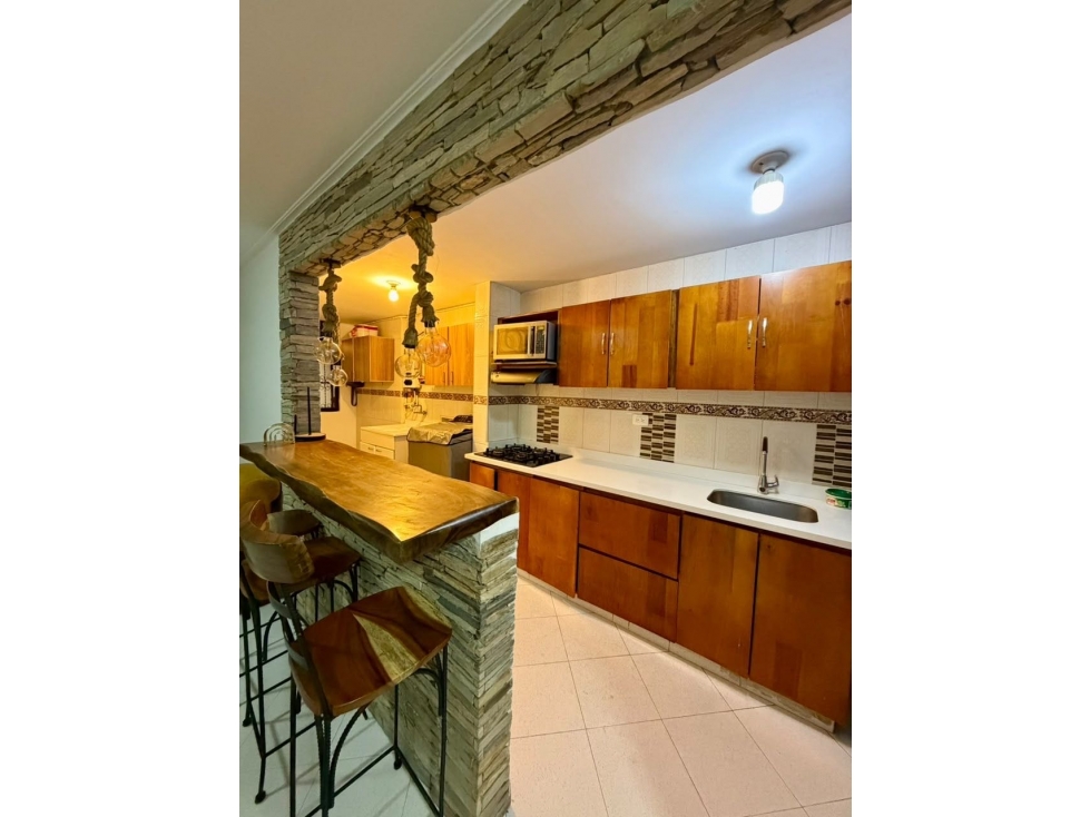 Venta de apartamento en La América , edificio con portería diurna — foto 5