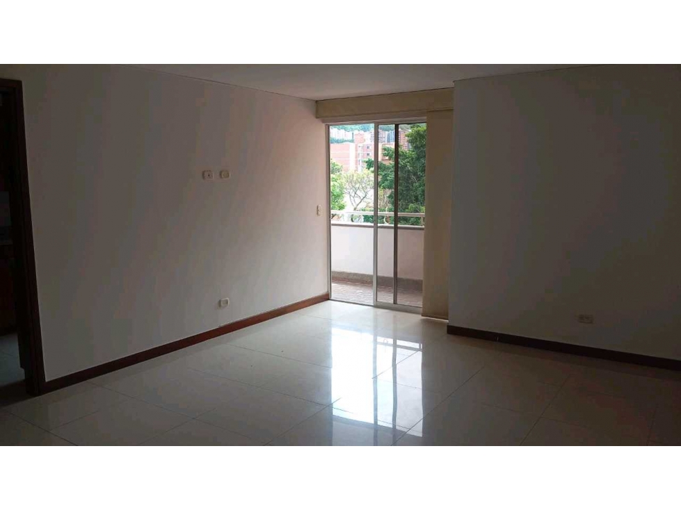 Venta de apartamento en la Castellana, Medellín — foto 2
