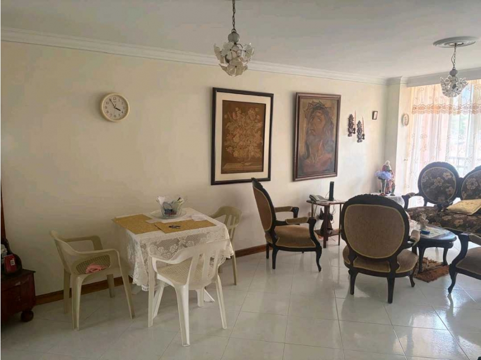Venta de apartamento en la Castellana, Medellín, piso 3 — foto 4