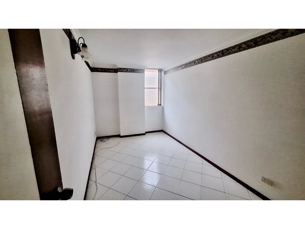 Venta de apartamento en la castellana excelente ubicación — foto 2