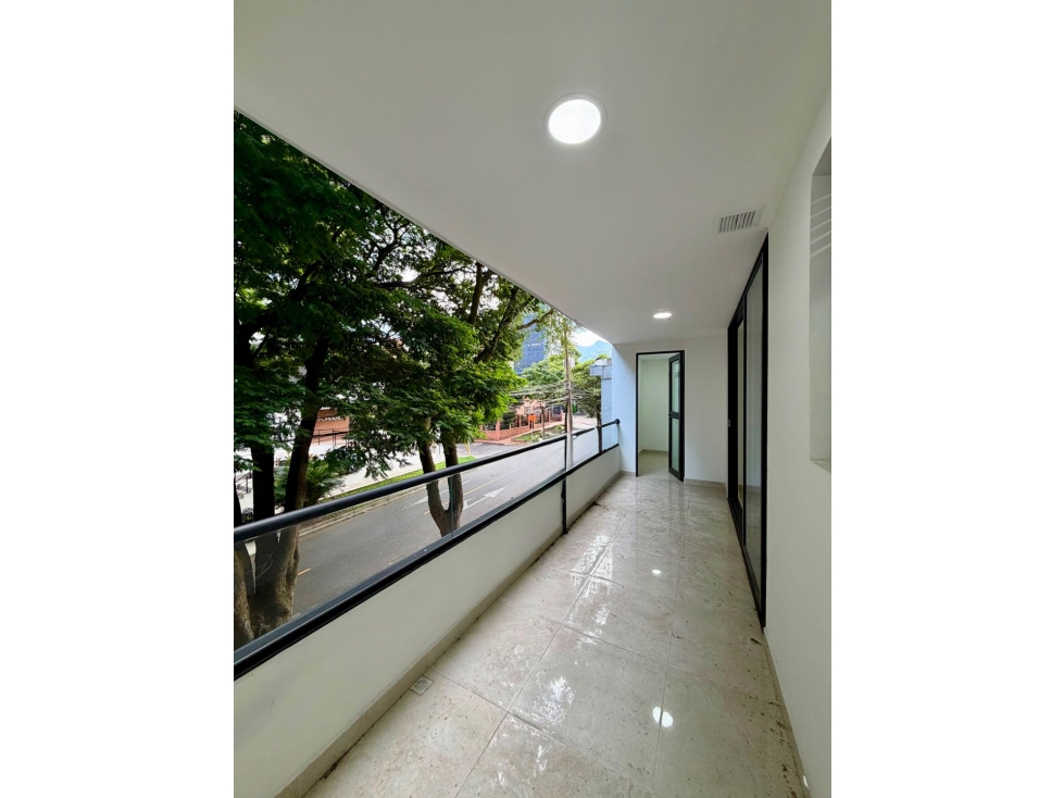 Venta de apartamento en la Castellana , Laureles
