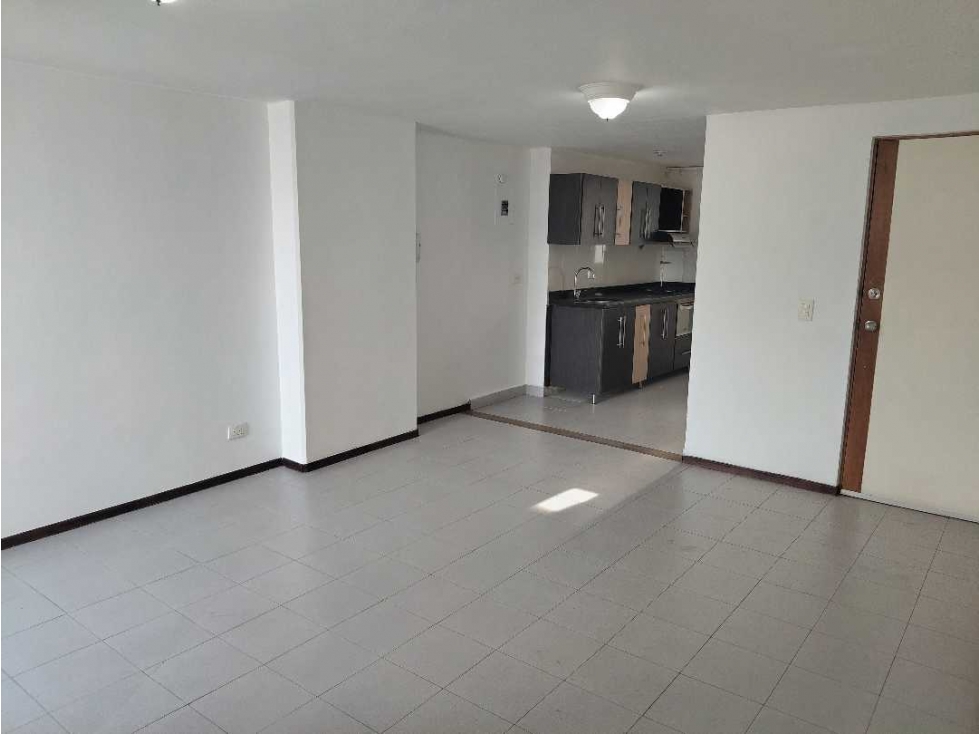 Venta de apartamento en la Castellana, Medellín, piso 4 — foto 4