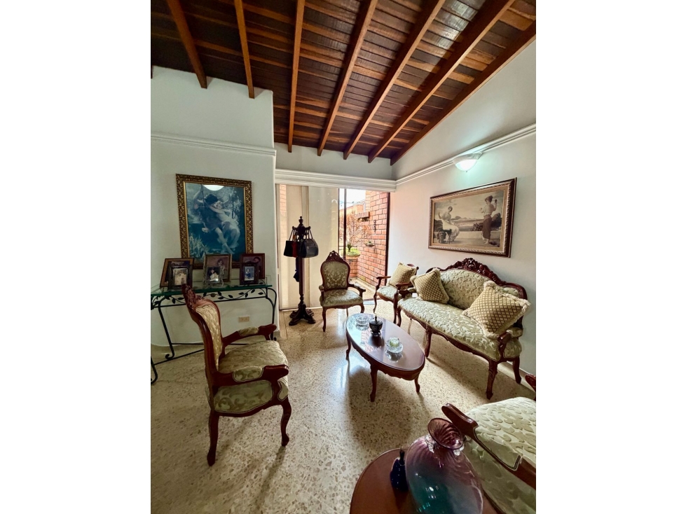 Venta de apartamento en La Castellana, Laureles