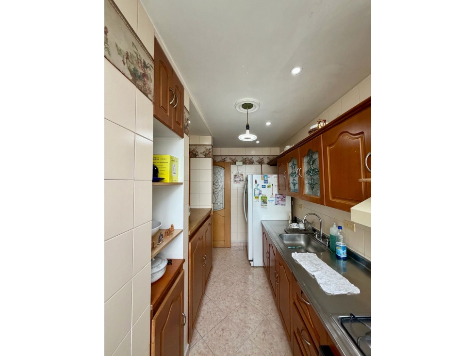 Venta de apartamento en La Castellana, Laureles — foto 5