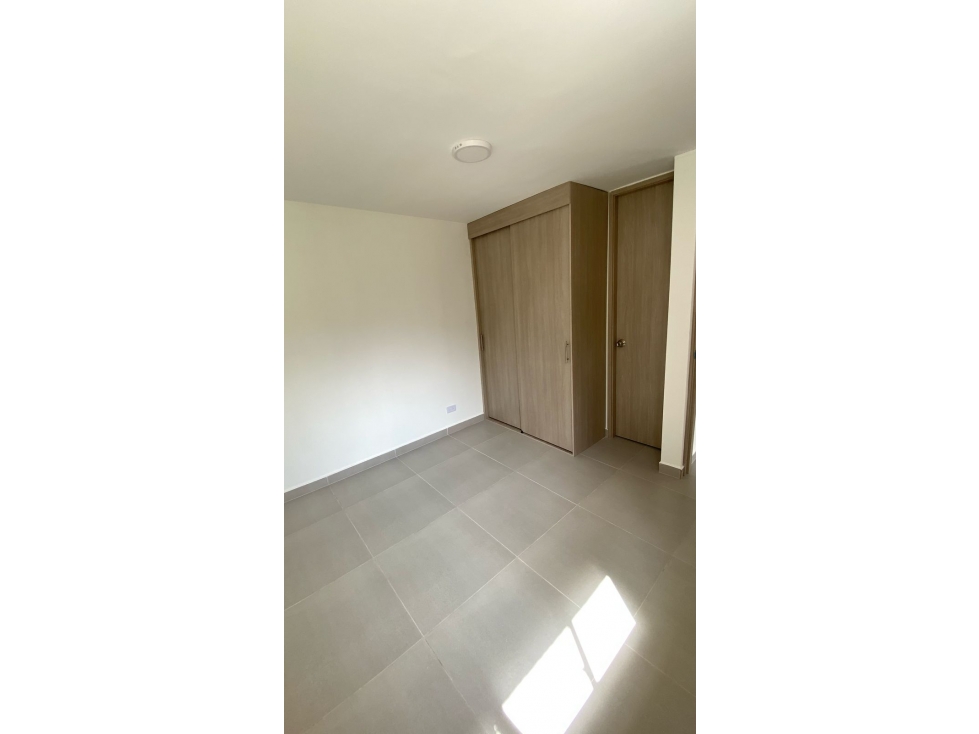 VENTA DE APARTAMENTO EN LA ESTRELLA SECTOR EL PEDRERO — foto 2