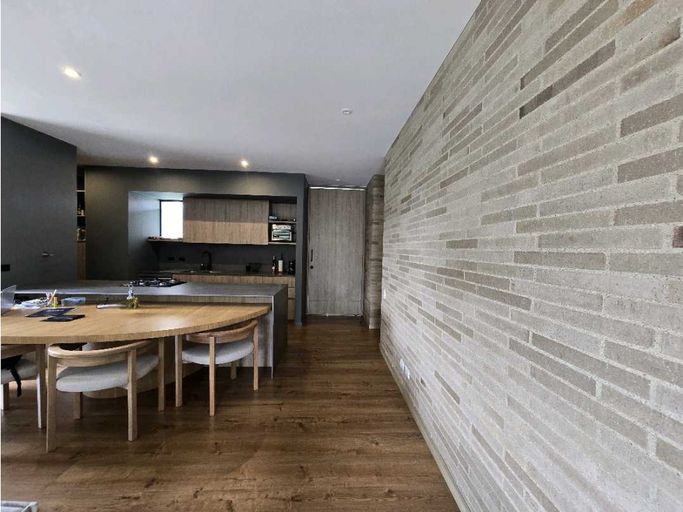 Venta de apartamento en la Loma del Campestre - Vista a verde. — foto 6