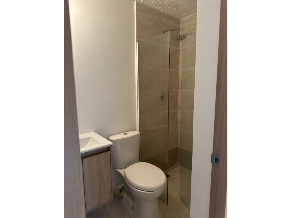 Venta de apartamento en la loma del Escobero — foto 5